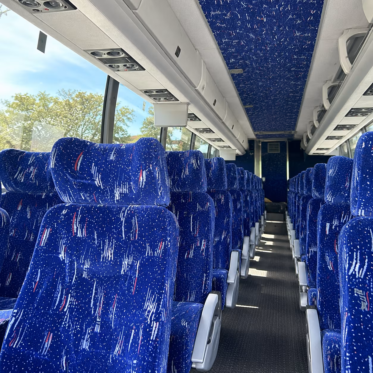aurora corporate charter bus rental