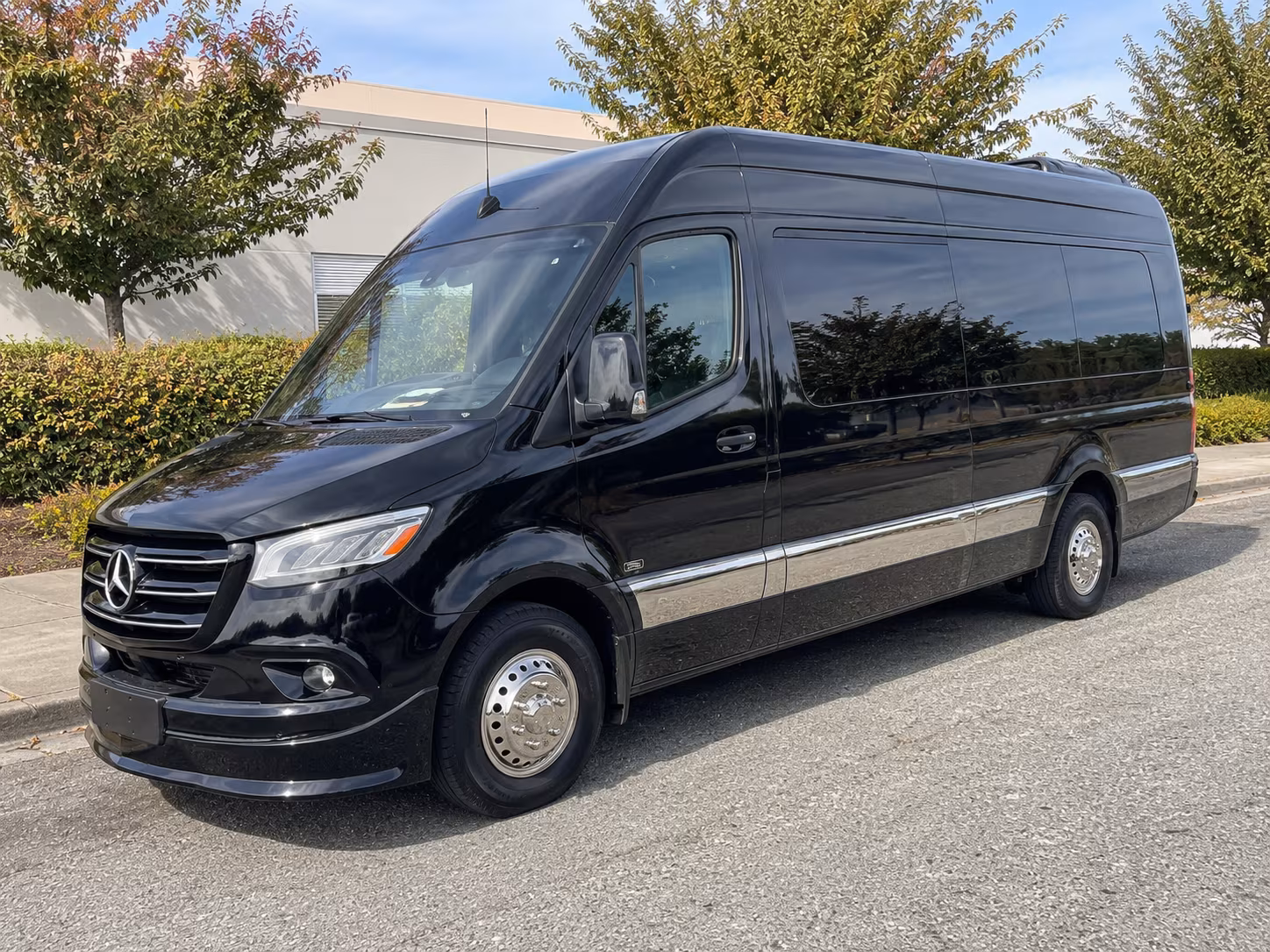find and book transportation for your next corporate event 3