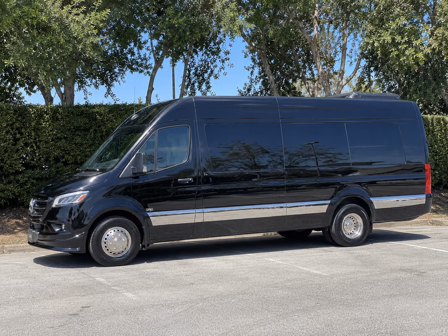 find and book transportation for your next private event 2